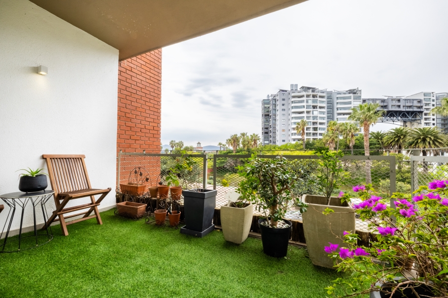 To Let 2 Bedroom Property for Rent in Century City Western Cape